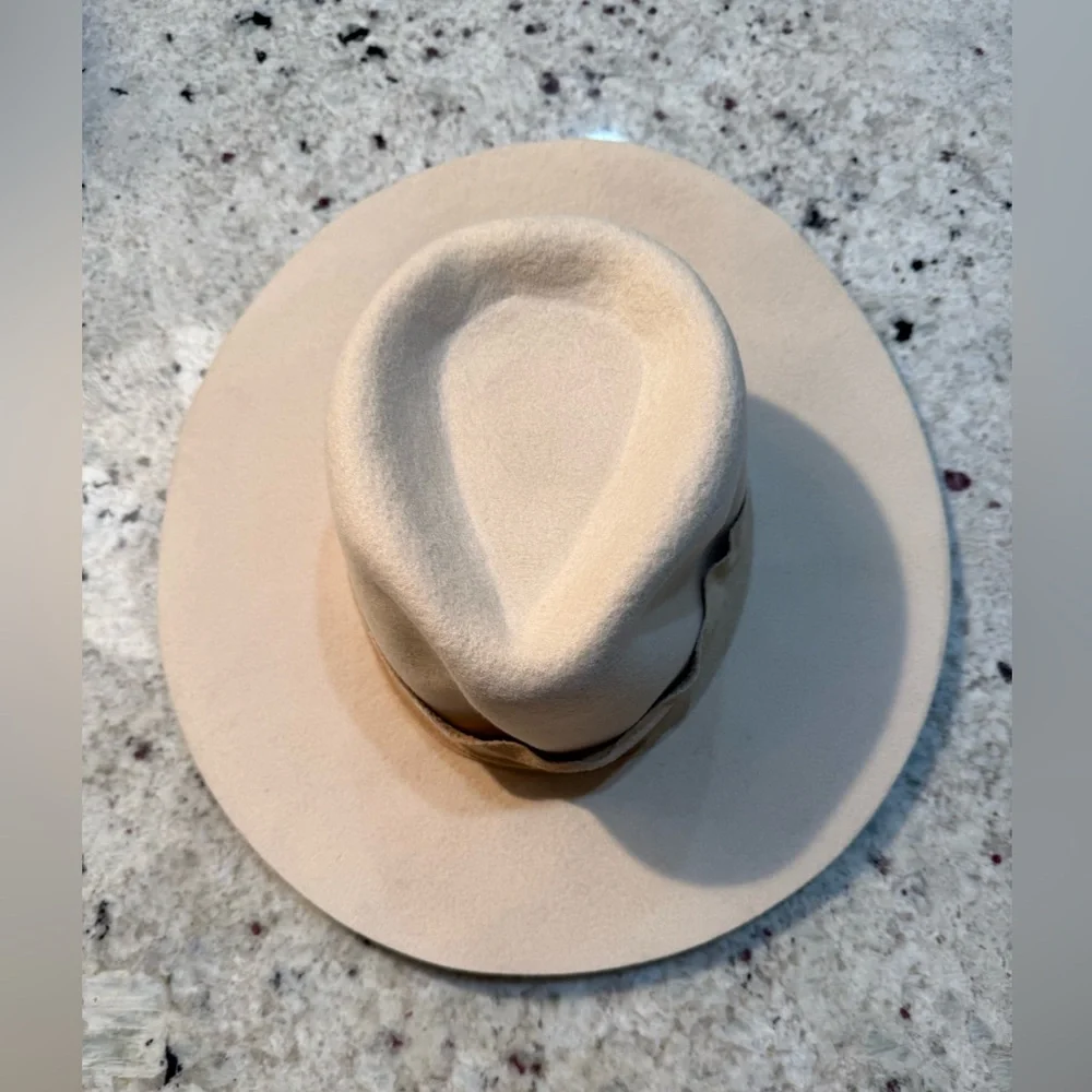 Wyeth Dylan Fedora Wool Felt Light Oatmeal Hat Size SM